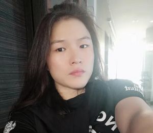 張偉麗