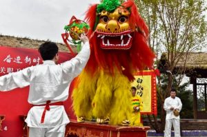 白紙坊太獅