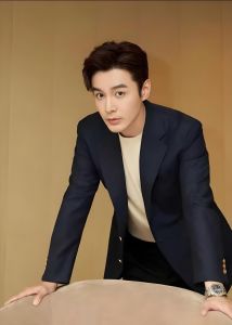 戴向宇